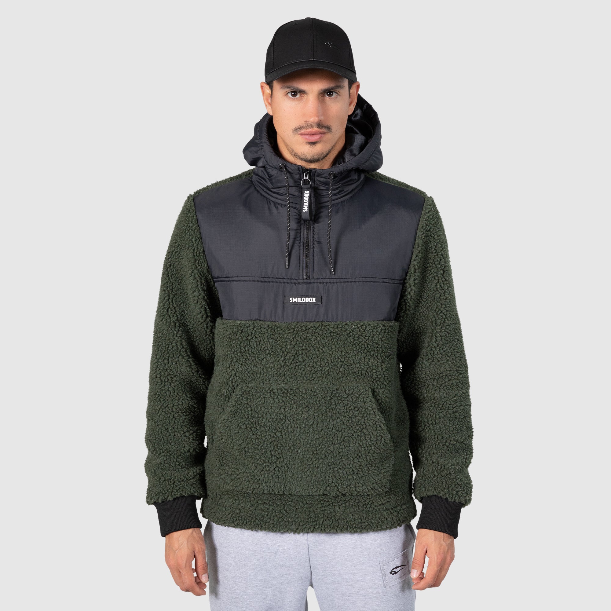 Olive Schwarz S
