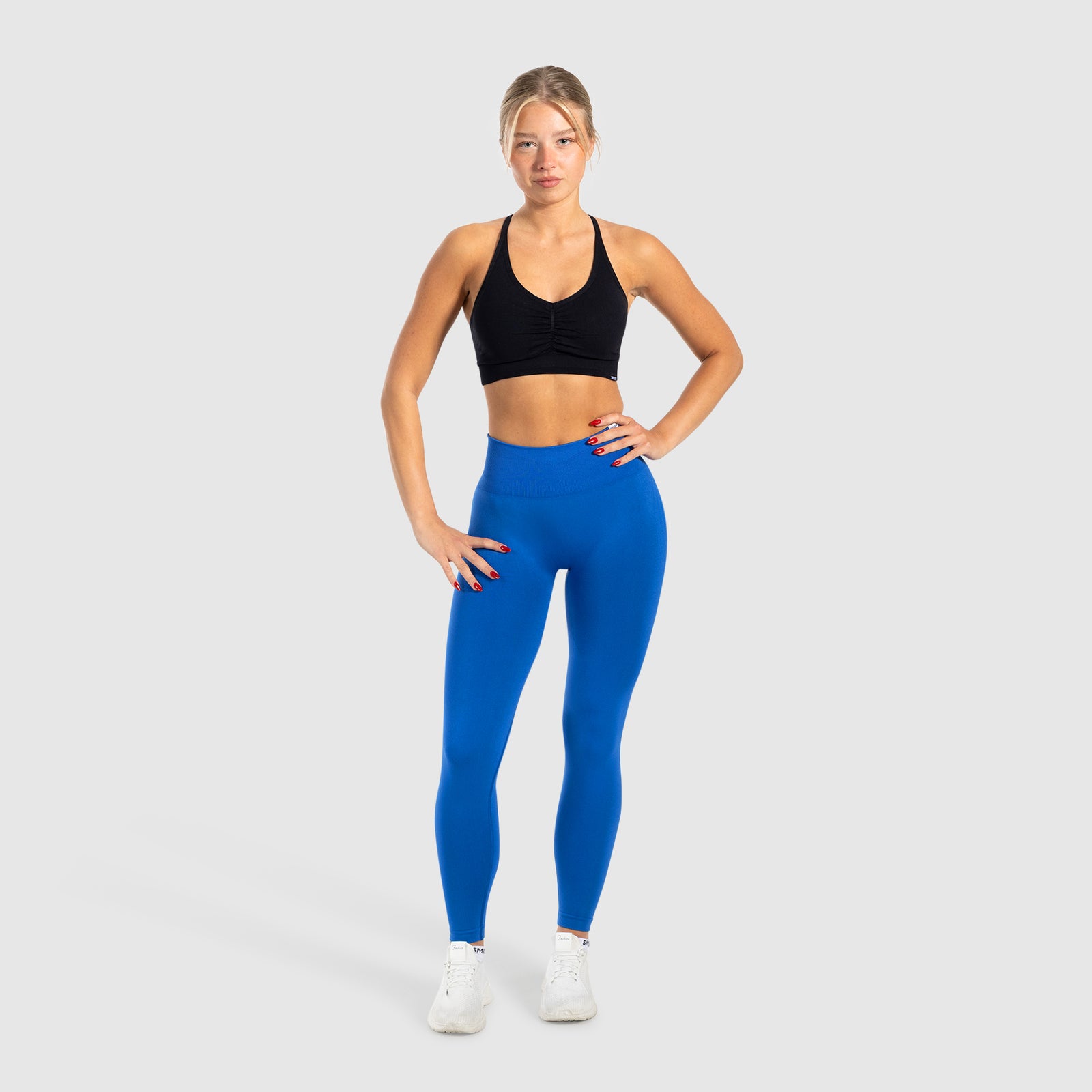 Blau